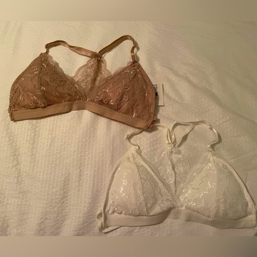 2 Bralettes